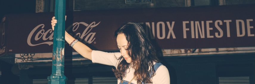 Melanie Maras banner