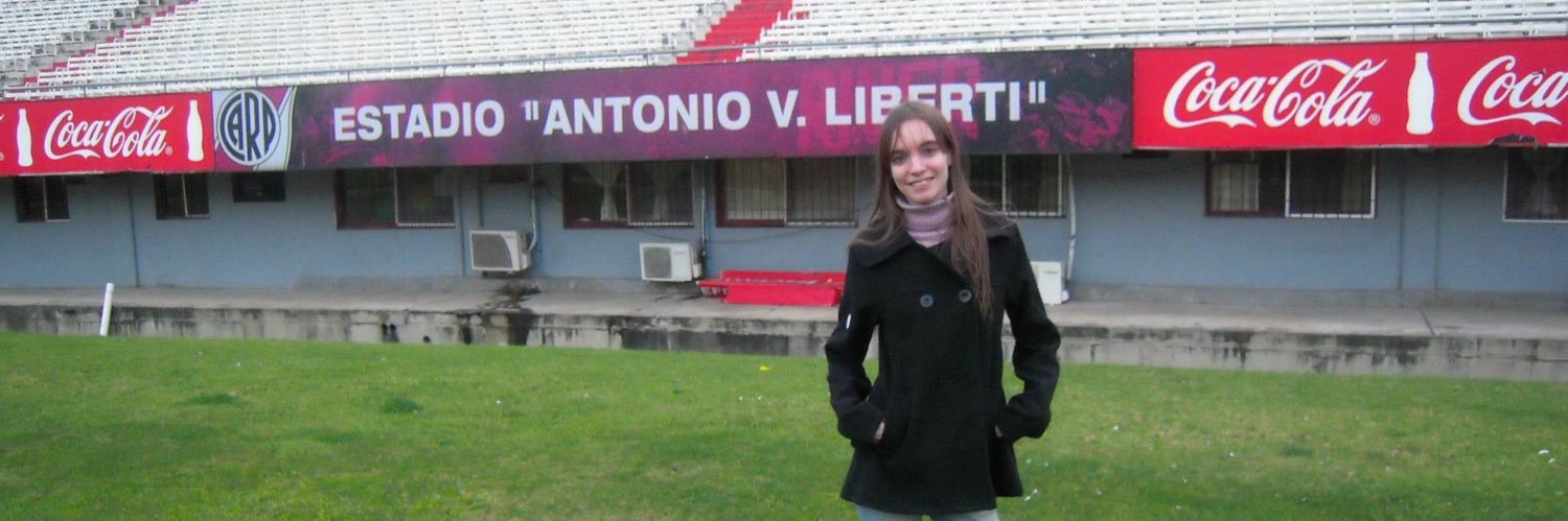 LoreAntelo_'s profile banner image