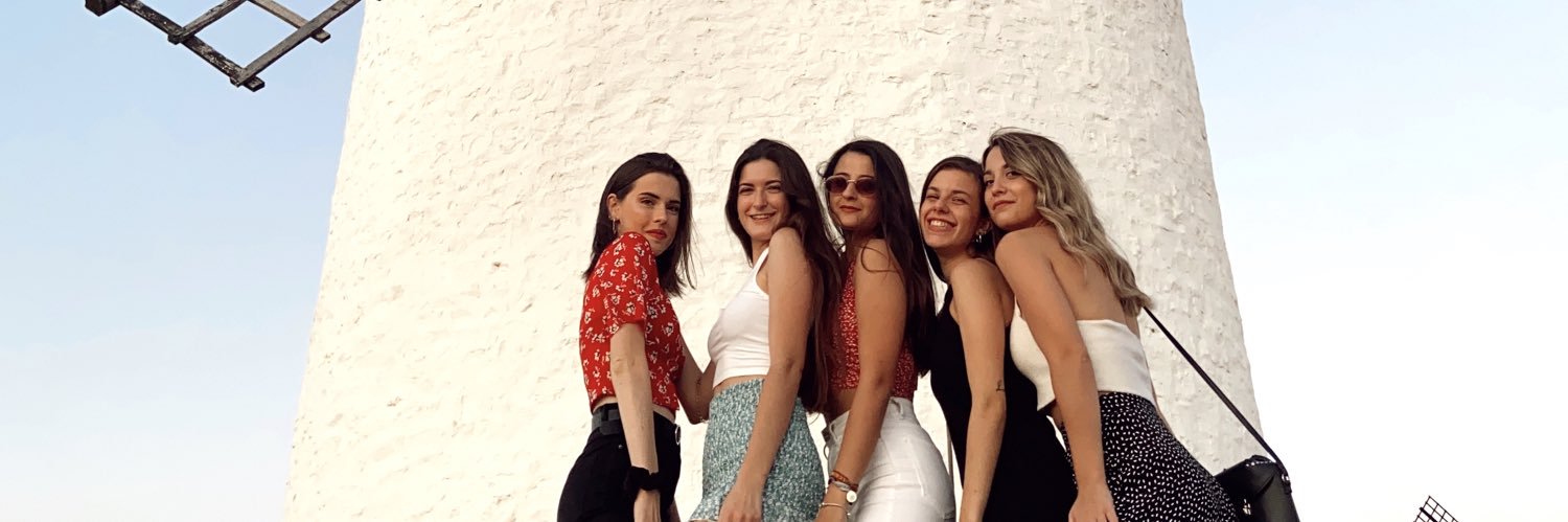 raquelcoronadom's profile banner image