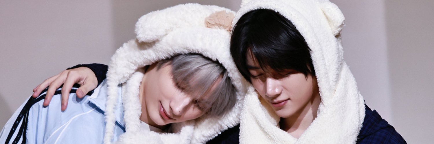 ᡣ𐭩₊⊹ ડ౿ɑ 🌊✮⋆˙ banner