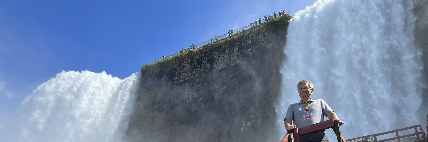 dcbrandenstein's profile banner image
