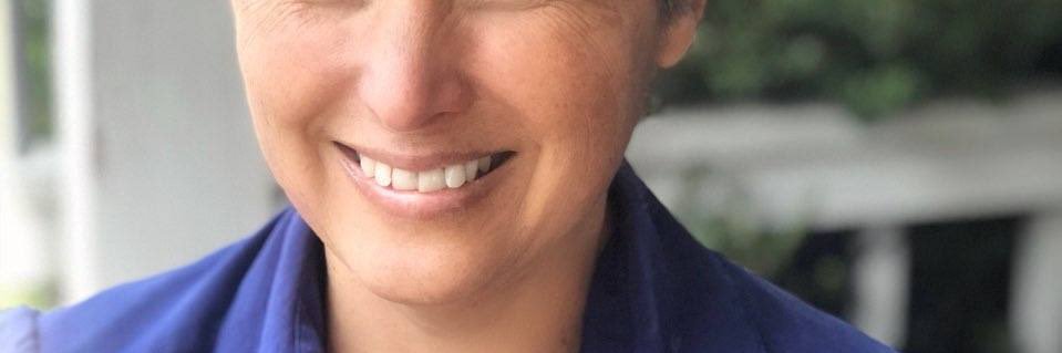 Zeanna Realtor 🇺🇸 Expect More banner