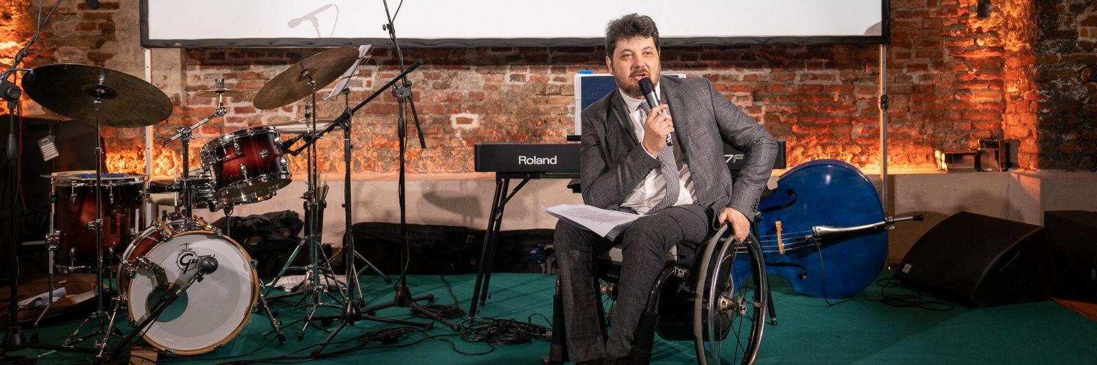 Simfanti's profile banner image