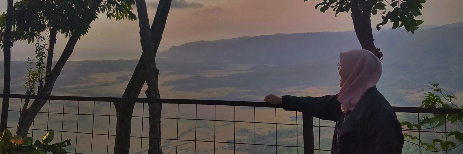 nooemz's profile banner image