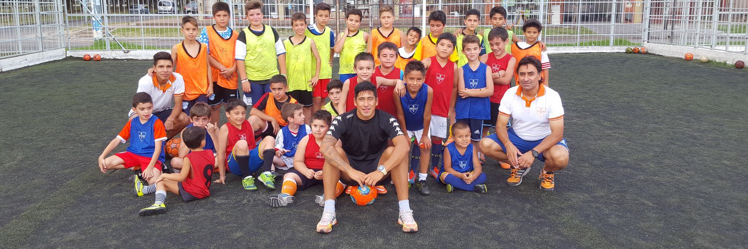 leozara23's profile banner image