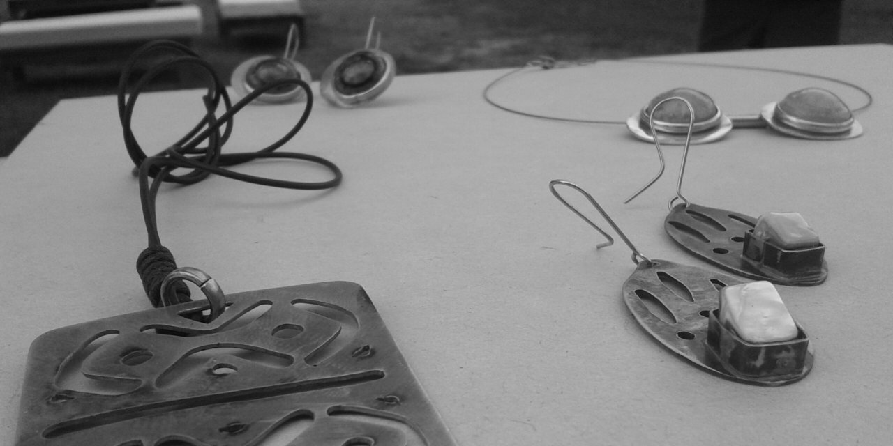 La Negra 💚 banner