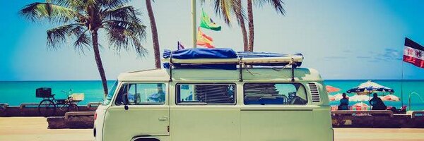 Luckystrummer Profile Banner