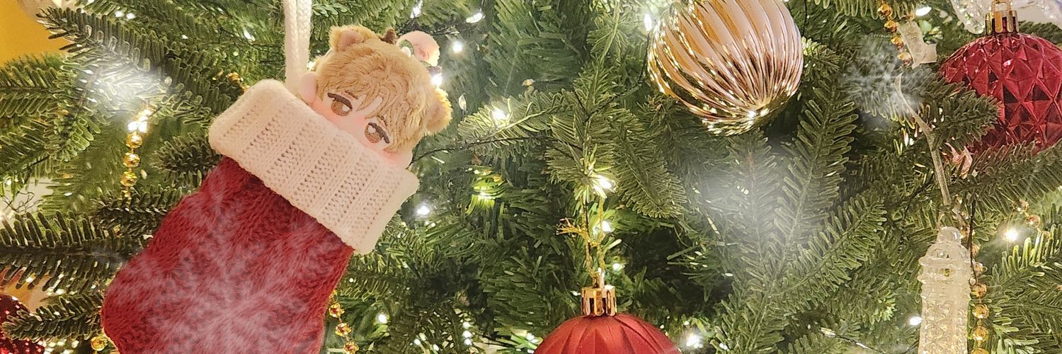 monent_time's profile banner image
