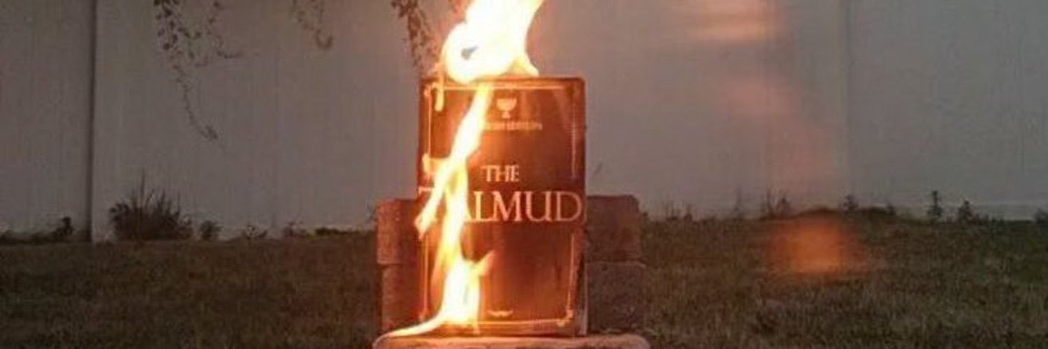 Silver Colonel banner