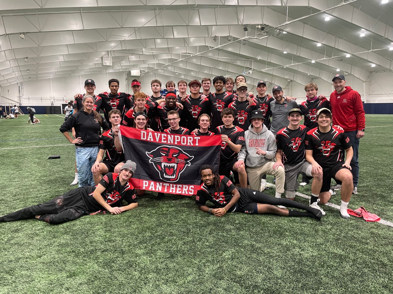 Davenport Ultimate Frisbee banner