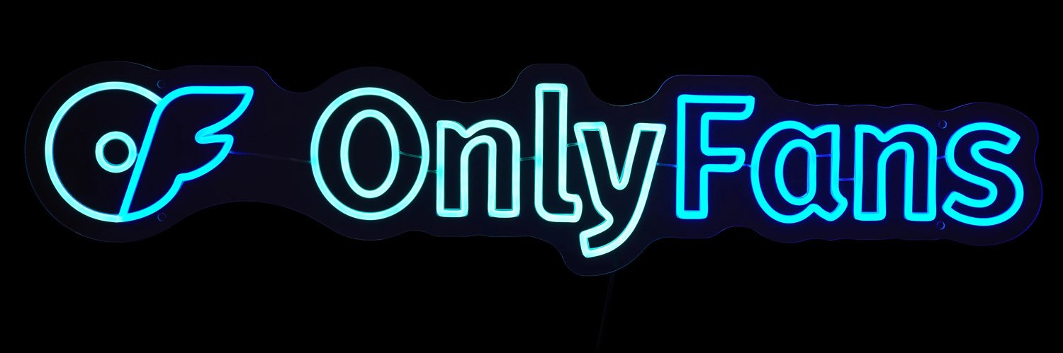 onlyvalentinna's profile banner image
