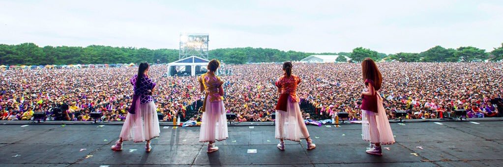 lovebarysan's profile banner image