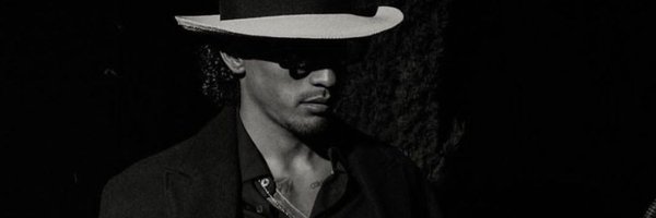 dele__a Profile Banner
