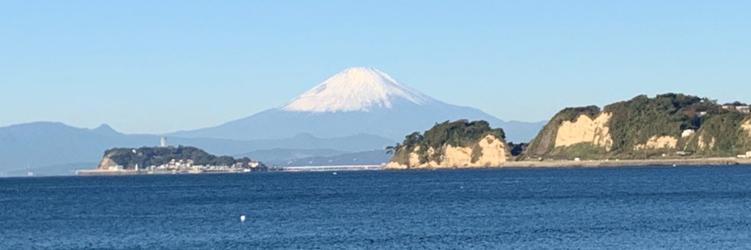 maikunari's profile banner image