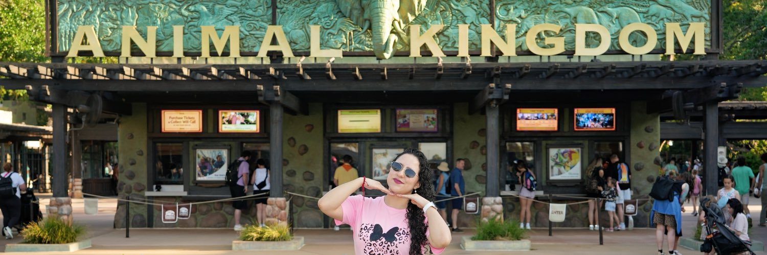tatianalg07's profile banner image