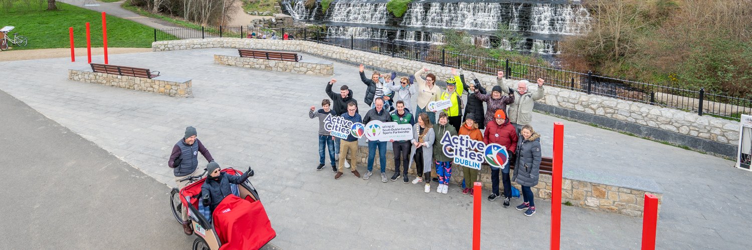 Dodder Valley Cycling's banner