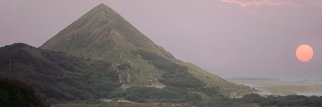 rachel_levitz's profile banner image