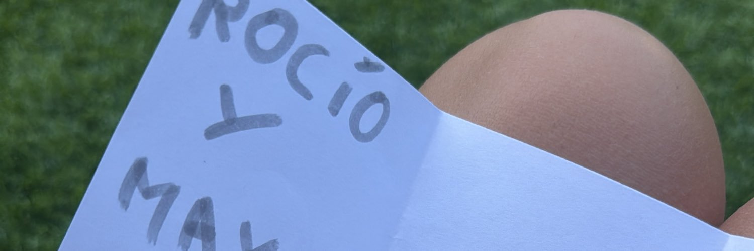 rociomntiel's profile banner image