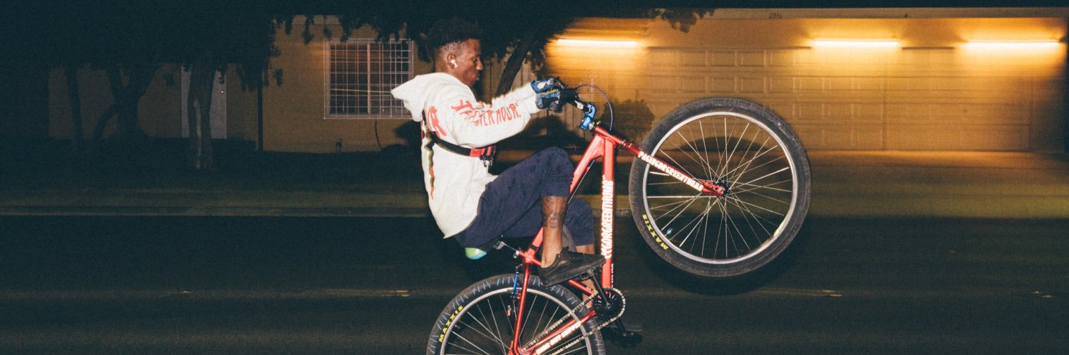 FuvkYuhDeejayy's profile banner image