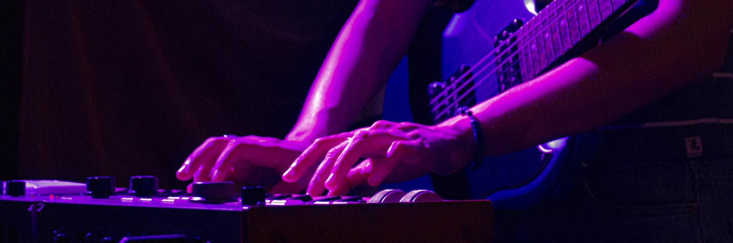 Juliii_Parra's profile banner image