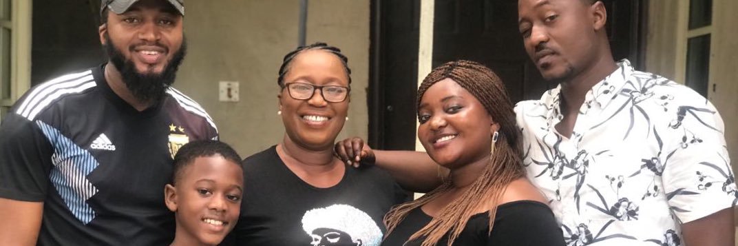 femishode's profile banner image