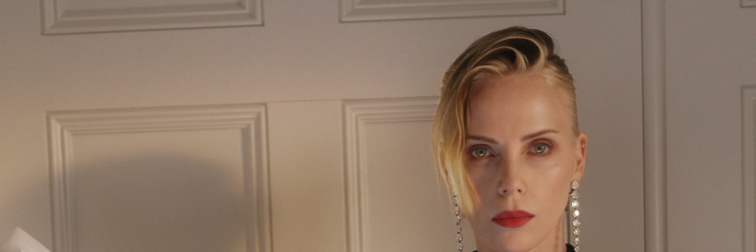 Charlizeww's profile banner image