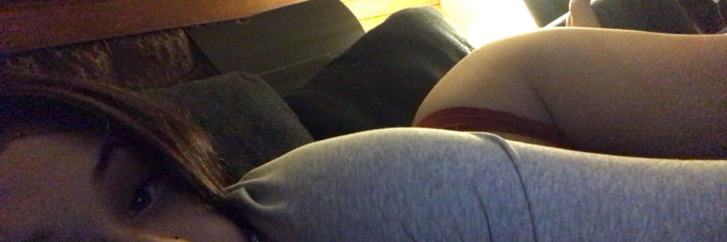 fineassrene's profile banner image