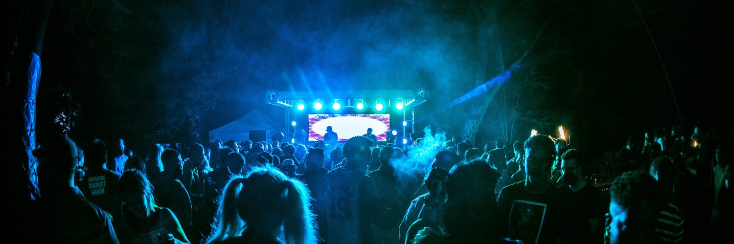 xthawaii's profile banner image