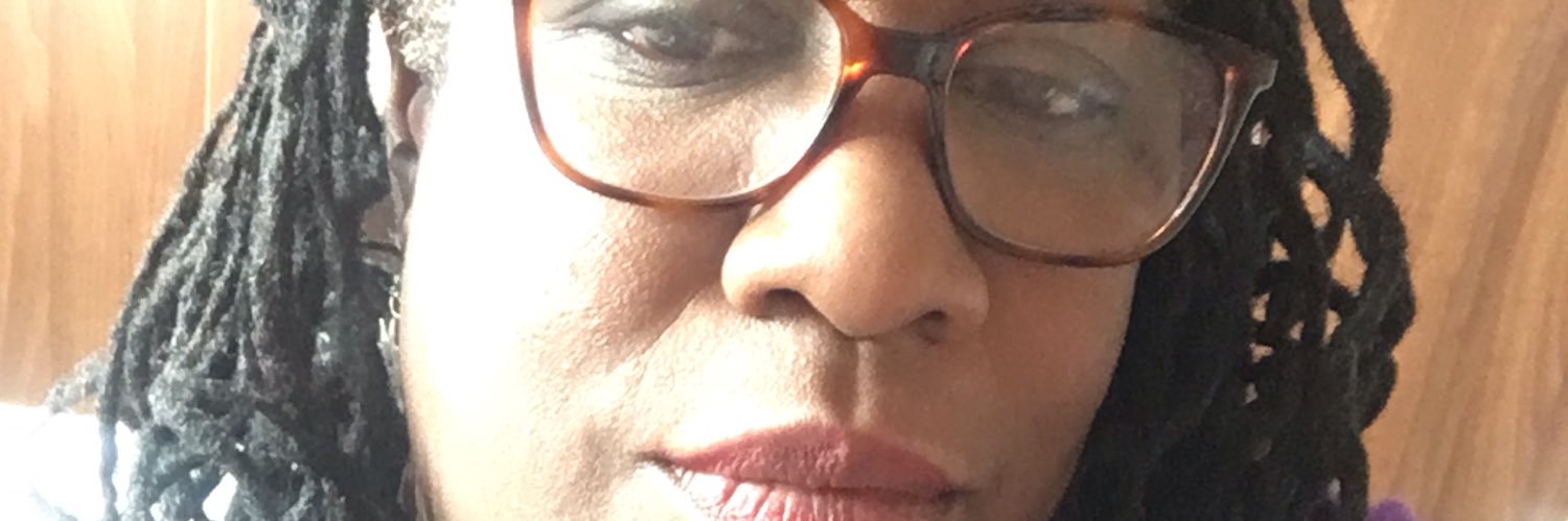 DoreenOsbourne's profile banner image