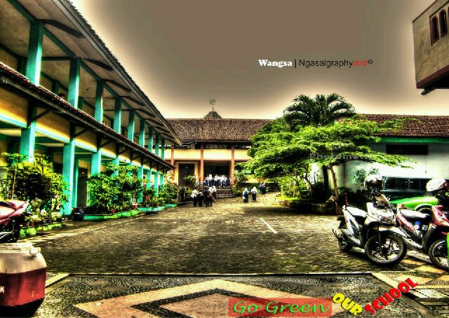 SMPN10BOGOR_ID's profile banner image