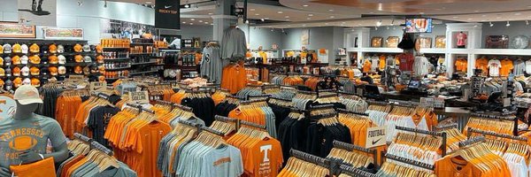alumnihallut Profile Banner