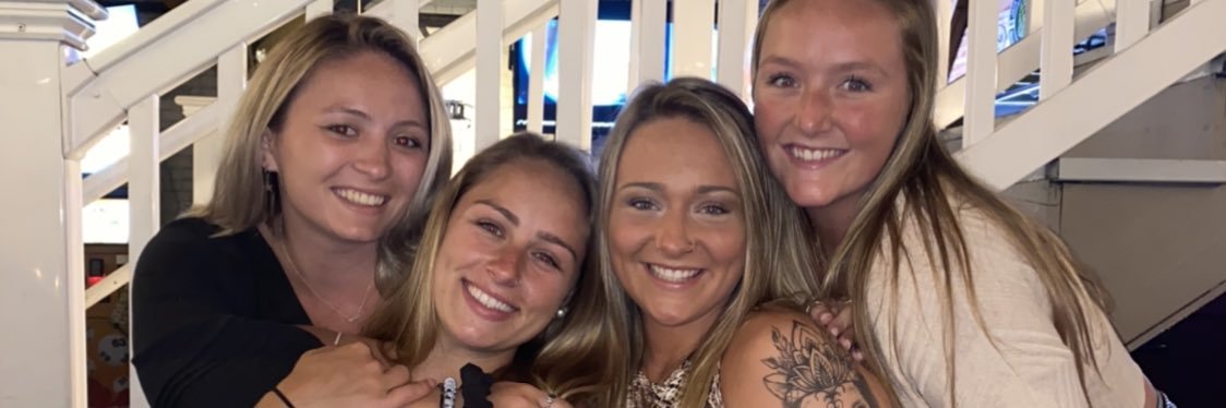 LivStrasser2's profile banner image