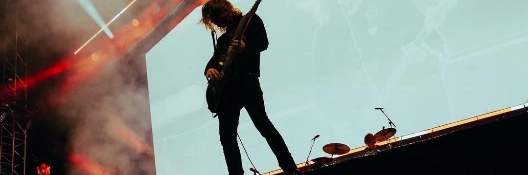 harry's banner