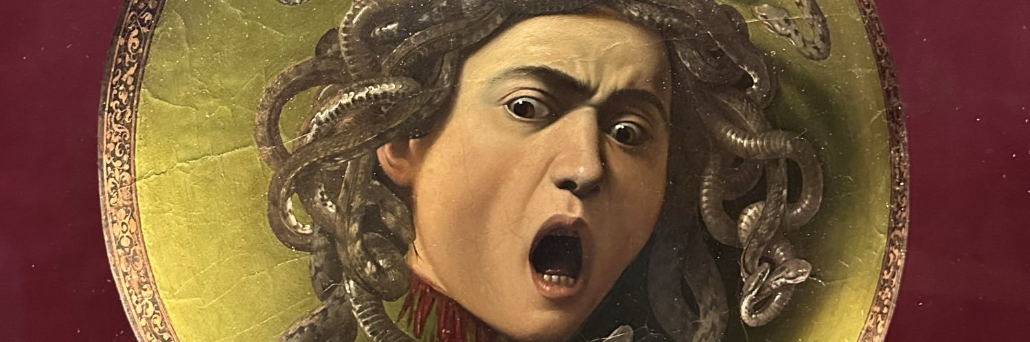 tuş. 🍁💀🕸️ banner