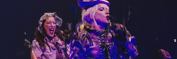 cherrybishhh Profile Banner