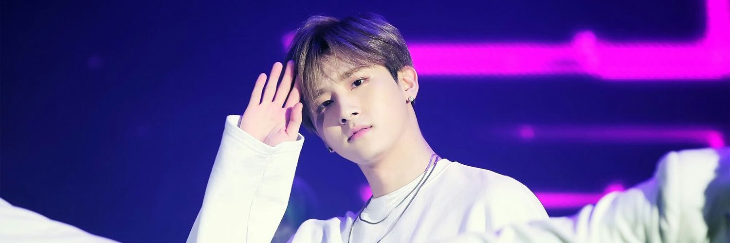 95KKTH's profile banner image