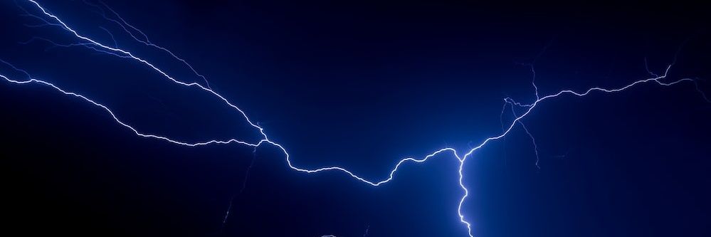 ᴀ ʙᴇᴀᴛ ᴜɴᴡᴀᴠᴇʀɪɴɢ banner