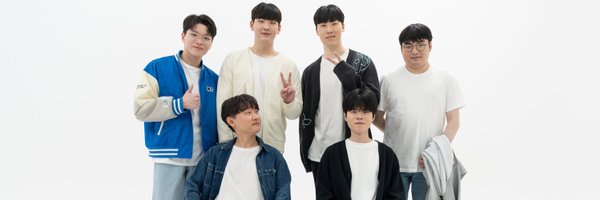 yy120120120 Profile Banner