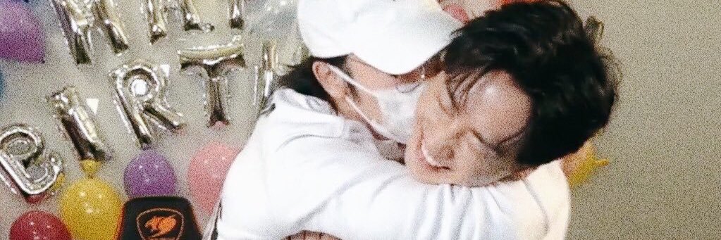 Pimzilee's profile banner image