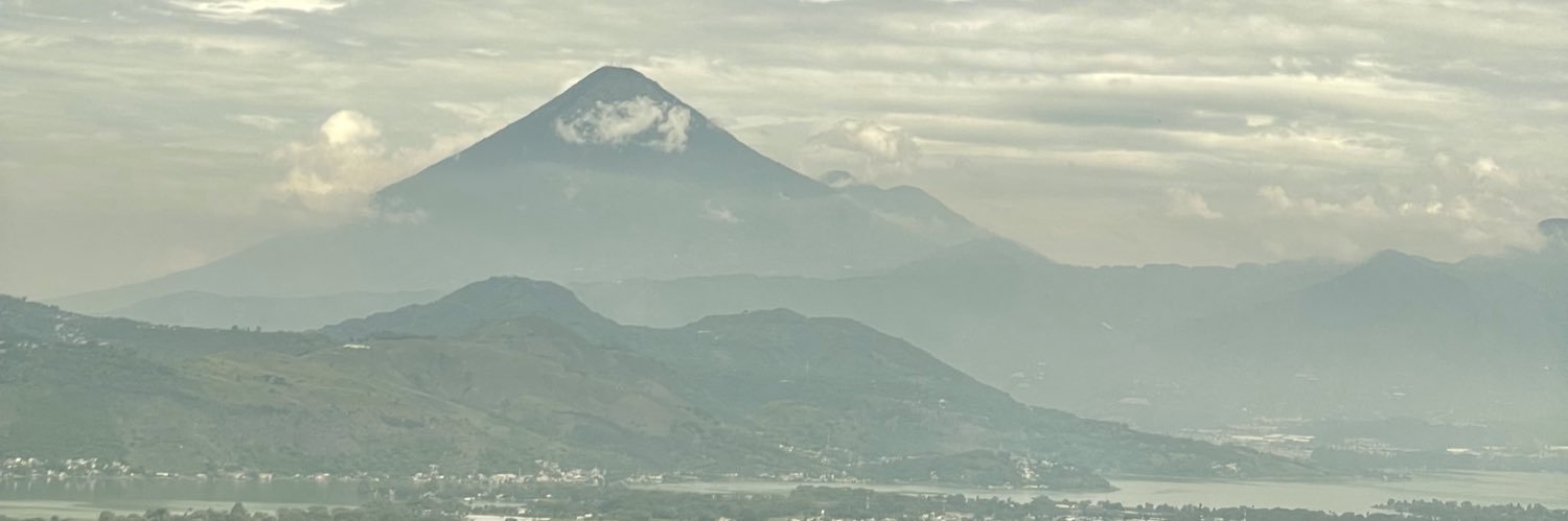 Lady G. 🍁🐿️🌰🍂🥮 banner