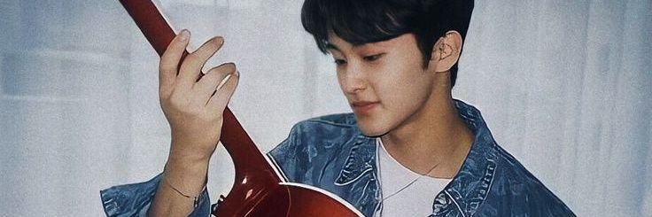 juna. banner