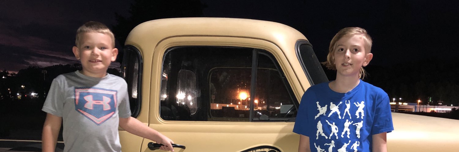 Derrick Linville banner