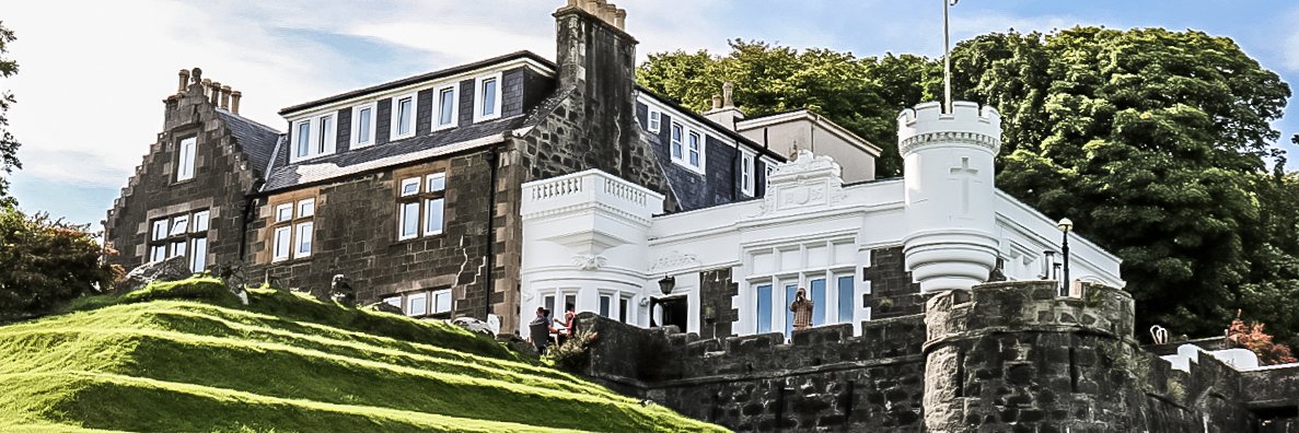HotelSkye's profile banner image