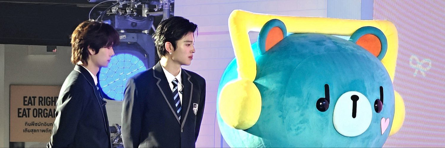 Yiokk_Jun's profile banner image