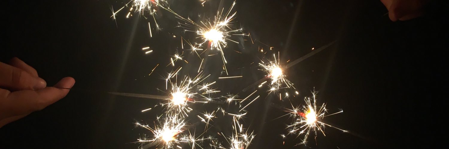 LilyW1999's profile banner image