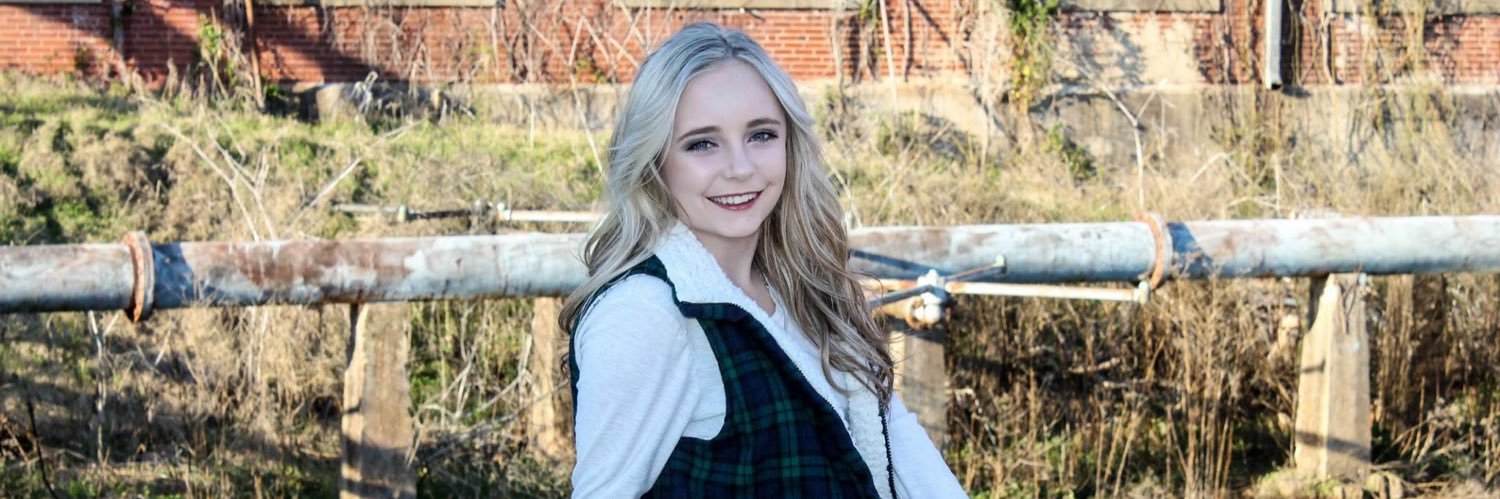 madisonnn321's profile banner image