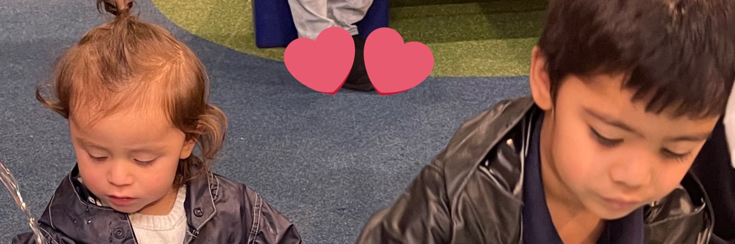 mama__de2's profile banner image
