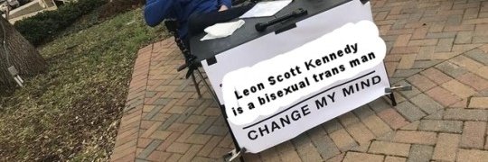 leon bi sexualedy banner