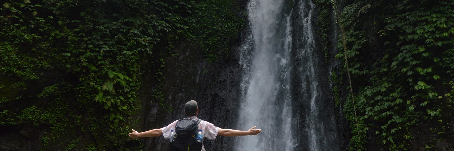 Tom Krassowski | AI & Automation for Sales Teams banner