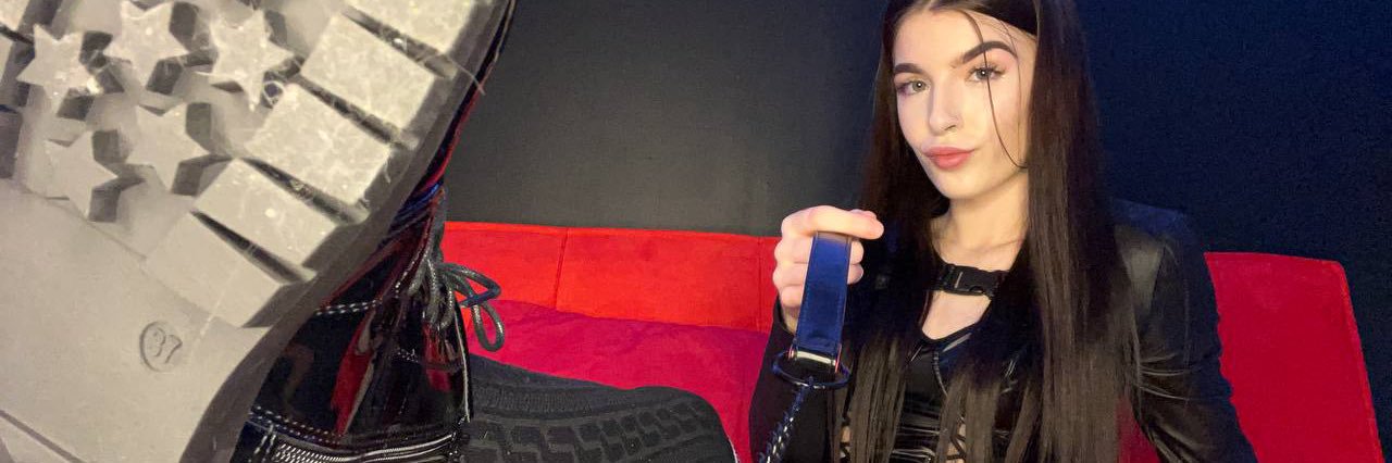 Mistress Blèu| ONLYFANS🔞 banner